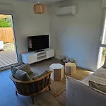 Maison Neuve A 300m De La Sud Et A Proximite Des Golfs Lacanau