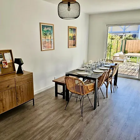 Maison Neuve A 300m De La Sud Et A Proximite Des Golfs Lacanau